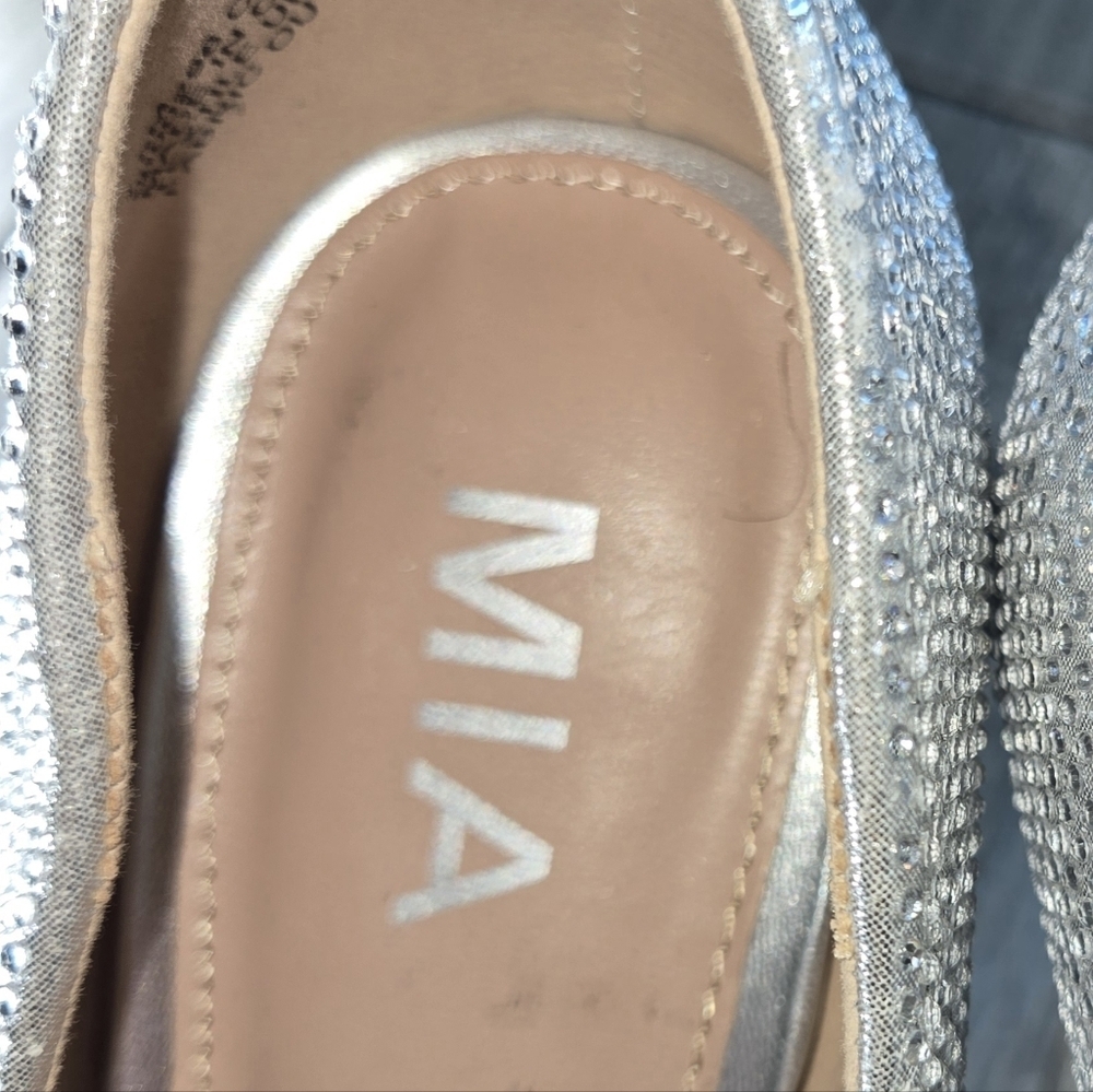 MIA Ciana Silver Rhinestone Heels Pump Size 7.5 New - Picture 7 of 8